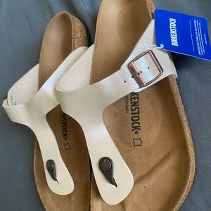 Gizeh Birkenstocks - Graceful Pearl White